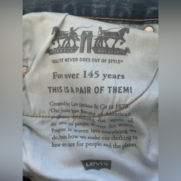 Levi's Straight Leg Medium Wash Jeans Size 36 X 32 - Picture 5 of 9